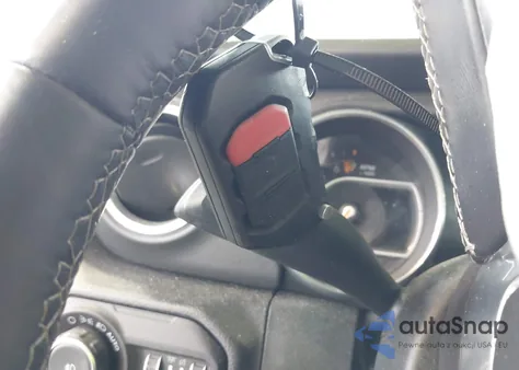 2018 Jeep Wrangler Unlimited Sahara 4X4 from USA, damaged, VIN 1C4HJXEG3JW116404